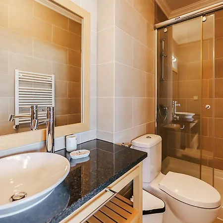 Beachfront Atlantic View A09 Апартаменты