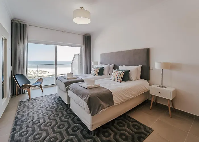 Beachfront Atlantic View A09 Apartamento Óbidos