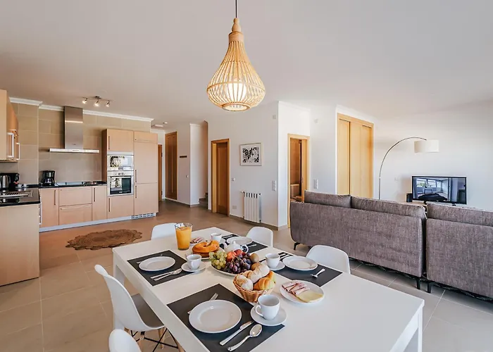 Apartamento Beachfront Atlantic View A09 *